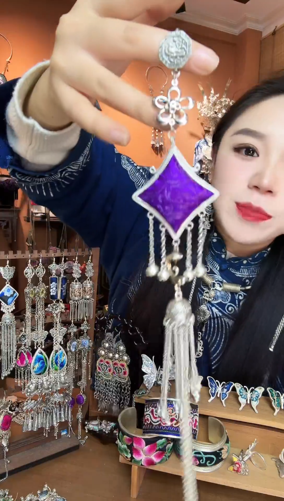 刺绣纯手民族风压襟