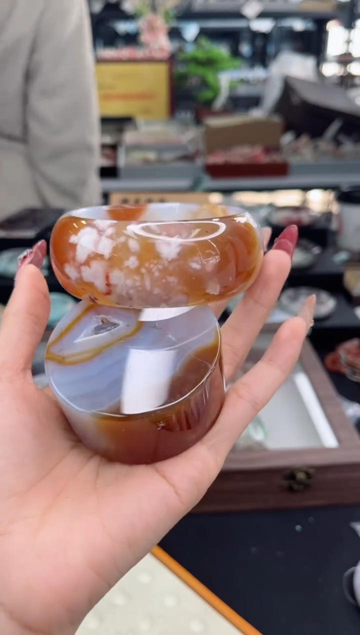 【闪购商品】石英质玉手镯未镶嵌63圈口（赠品镯心）61234