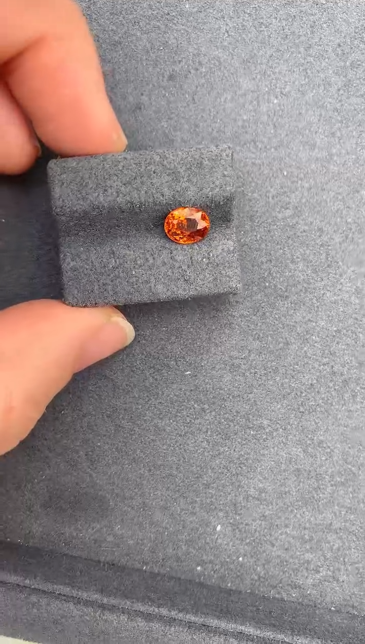 【闪购商品】石榴石裸石未镶嵌1.4ct芬达