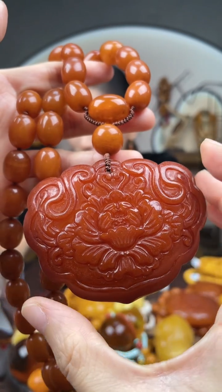 【闪购商品】琥珀裸石未镶嵌首饰 假1赔4 （多样性发货1件