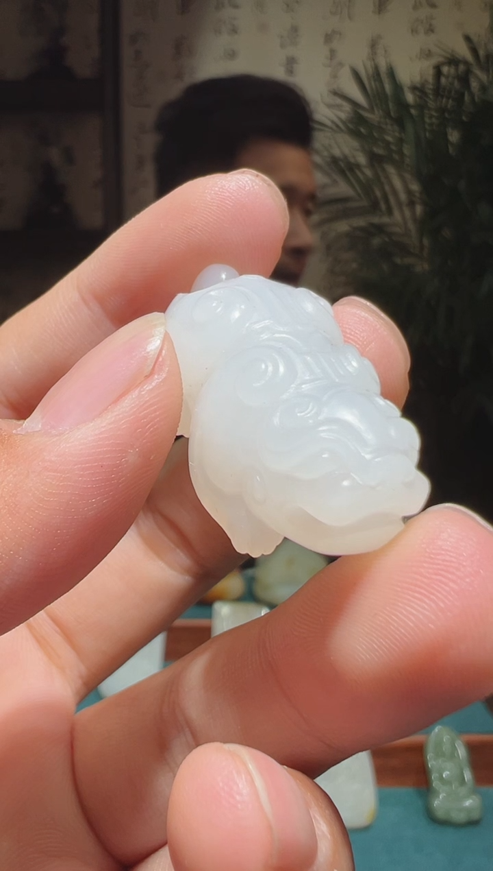 【闪购商品】和田玉吊坠(不含链)未镶嵌1