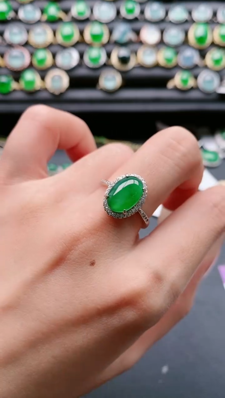 【闪购商品】翡翠戒指银S925镶嵌111111