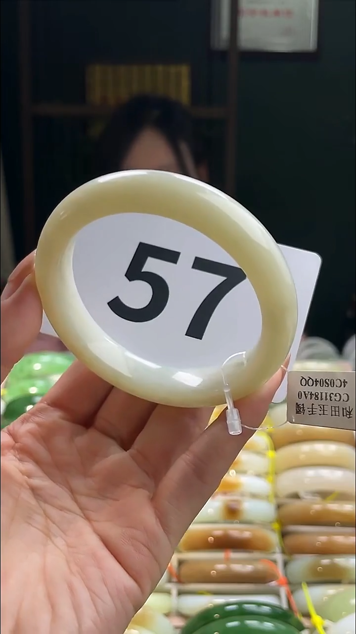 定制和田玉和田玉手镯