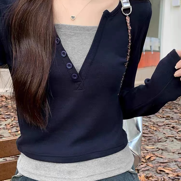 米多多辣妹女装一字领常规款长袖打底衫纯色时尚T恤修身字母螺纹