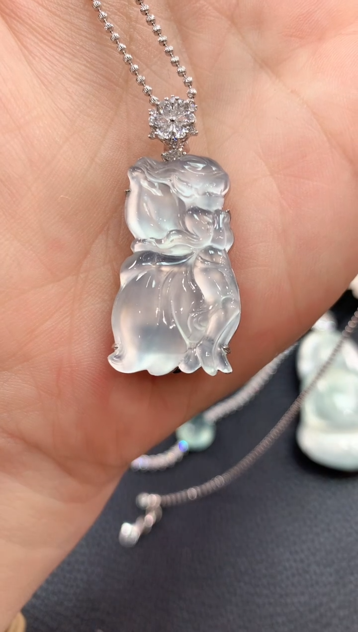 【闪购商品】翡翠吊坠(不含链)18K金镶嵌m99       
