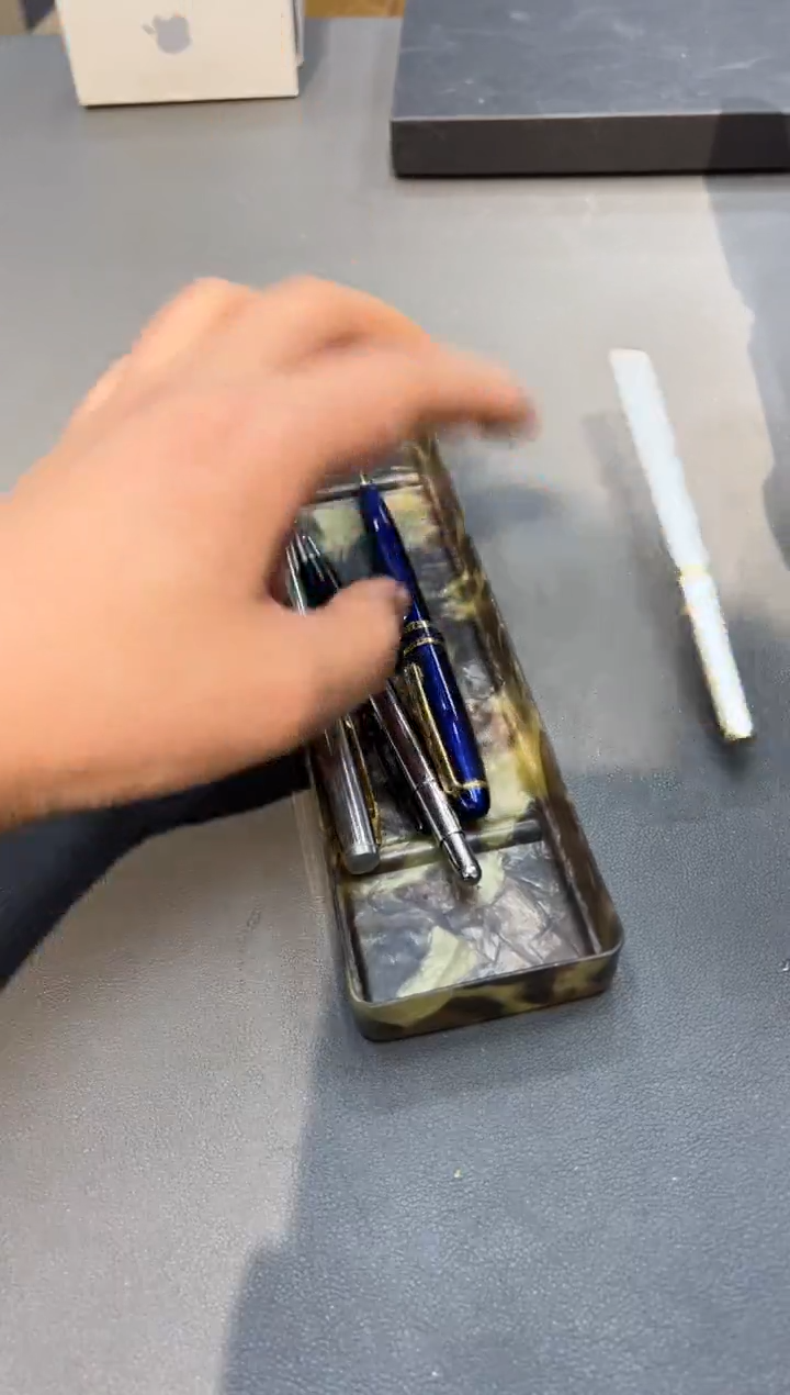 金属e****e工艺品小四孤品收藏