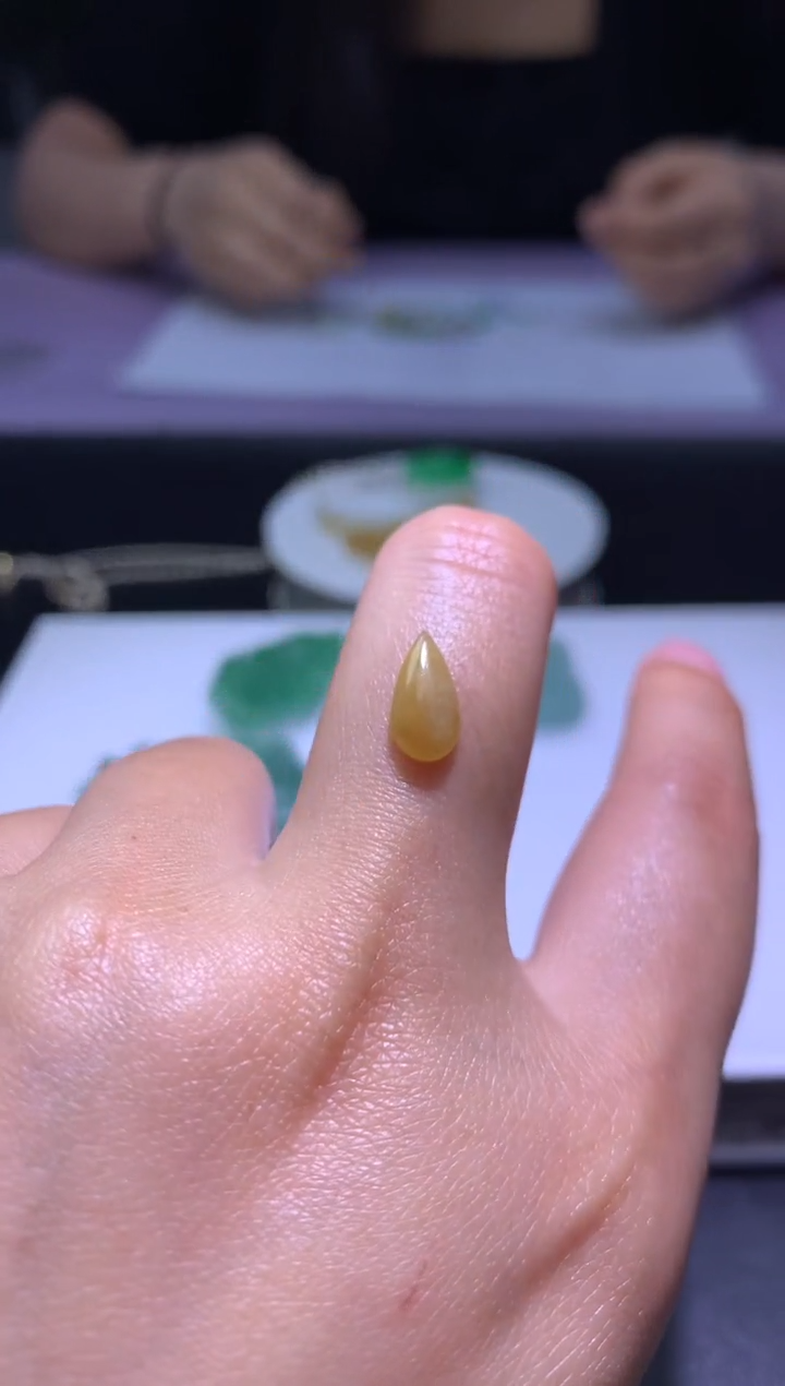 定制翡翠未镶嵌毛货