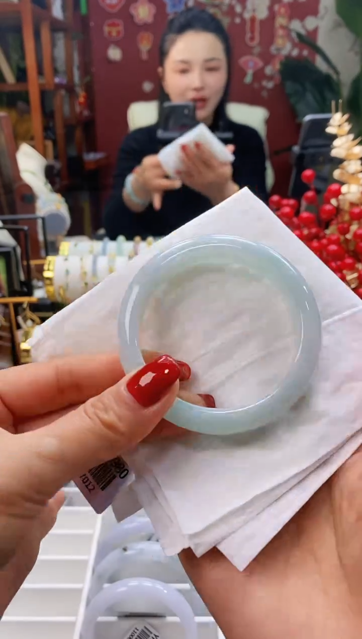 【闪购商品】翡翠手镯未镶嵌140晴水5354/12.0*7.9