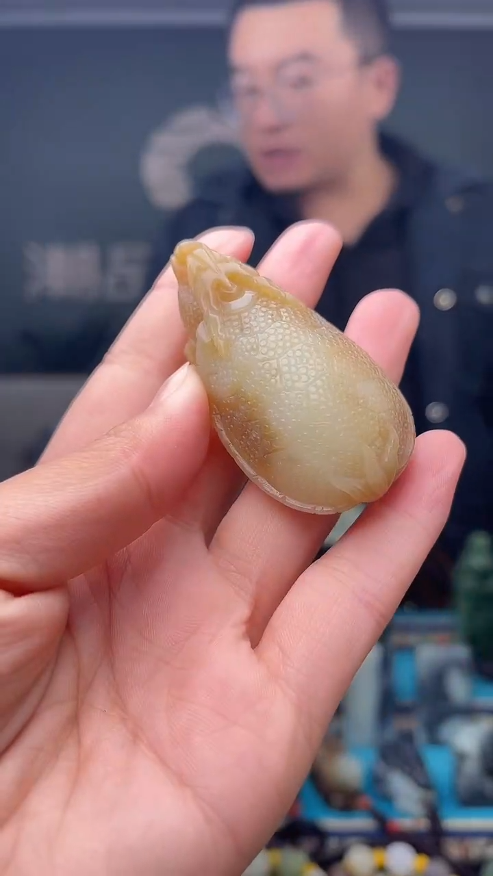 未镶嵌和田玉挂件1