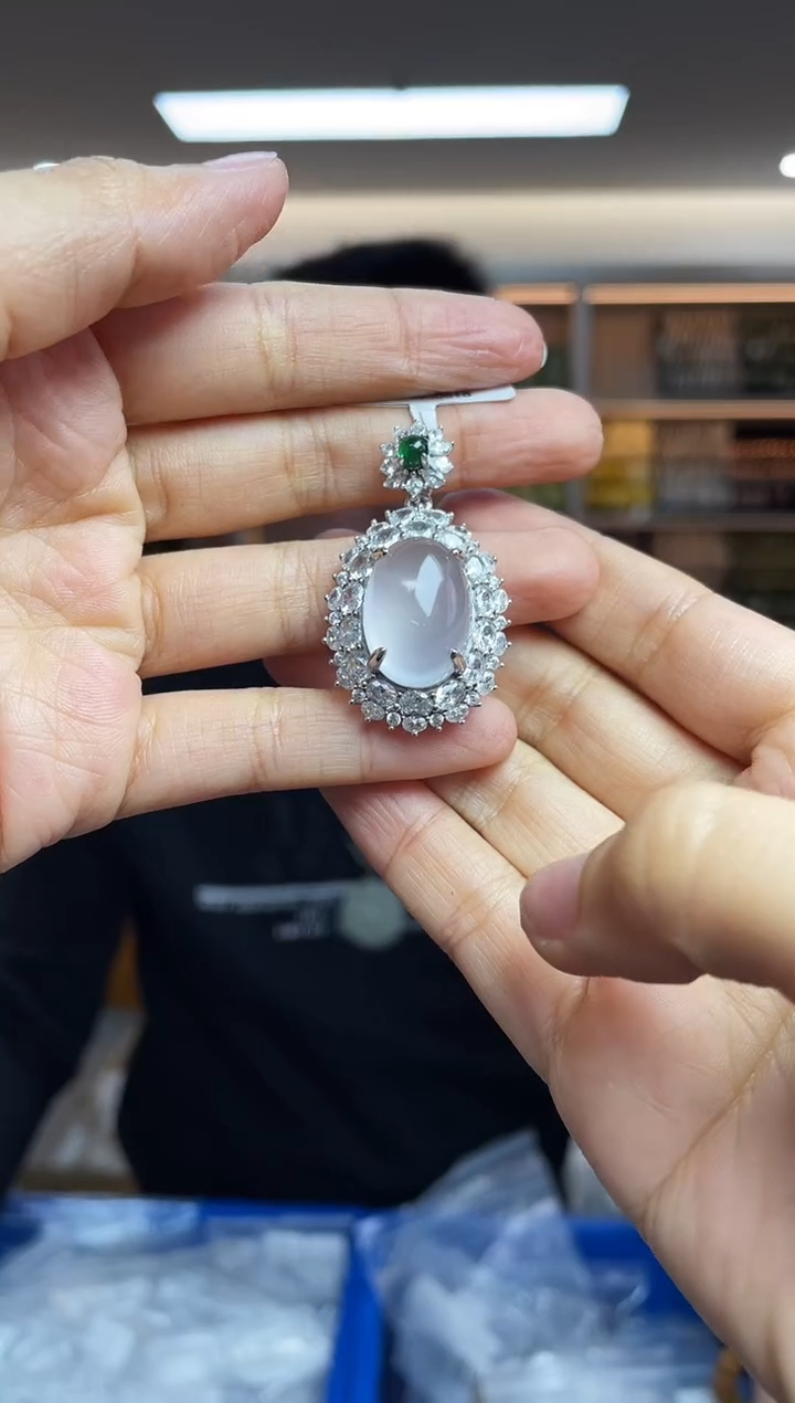 【闪购商品】石英质玉`银S925镶嵌多样性发一件