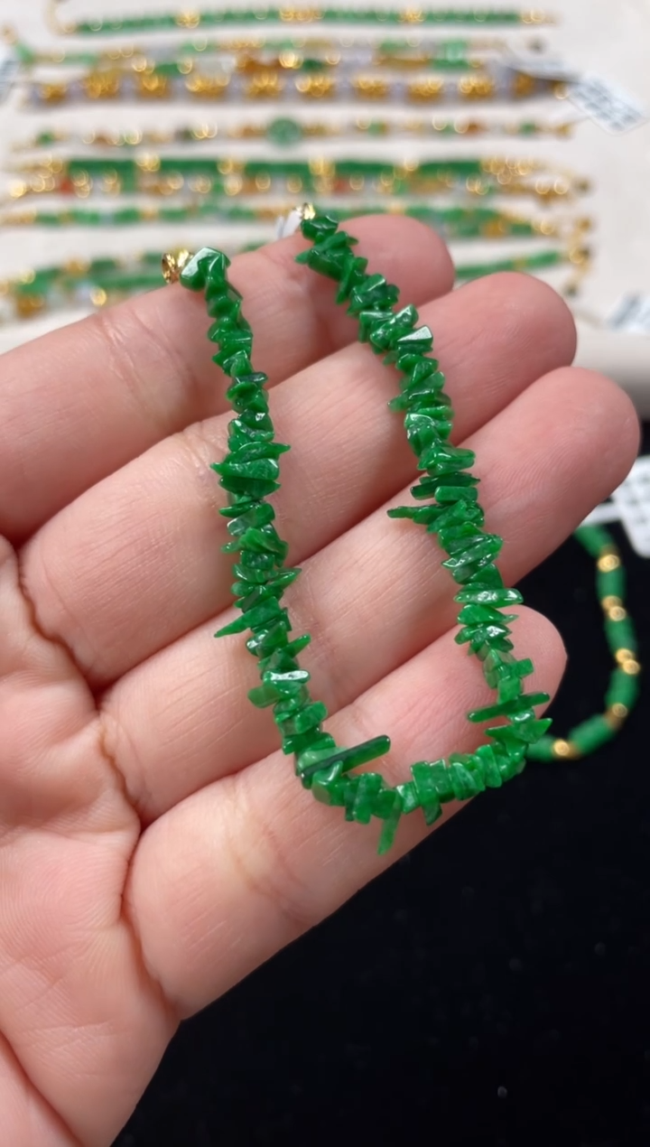 18K金镶嵌手链翡翠一条   P429