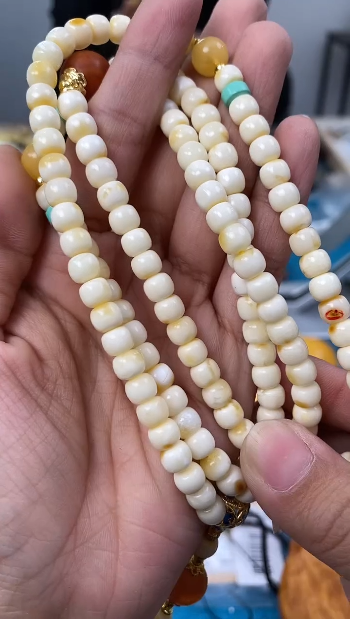 【闪购商品】琥珀裸石未镶嵌天然琥珀蜜蜡珠子