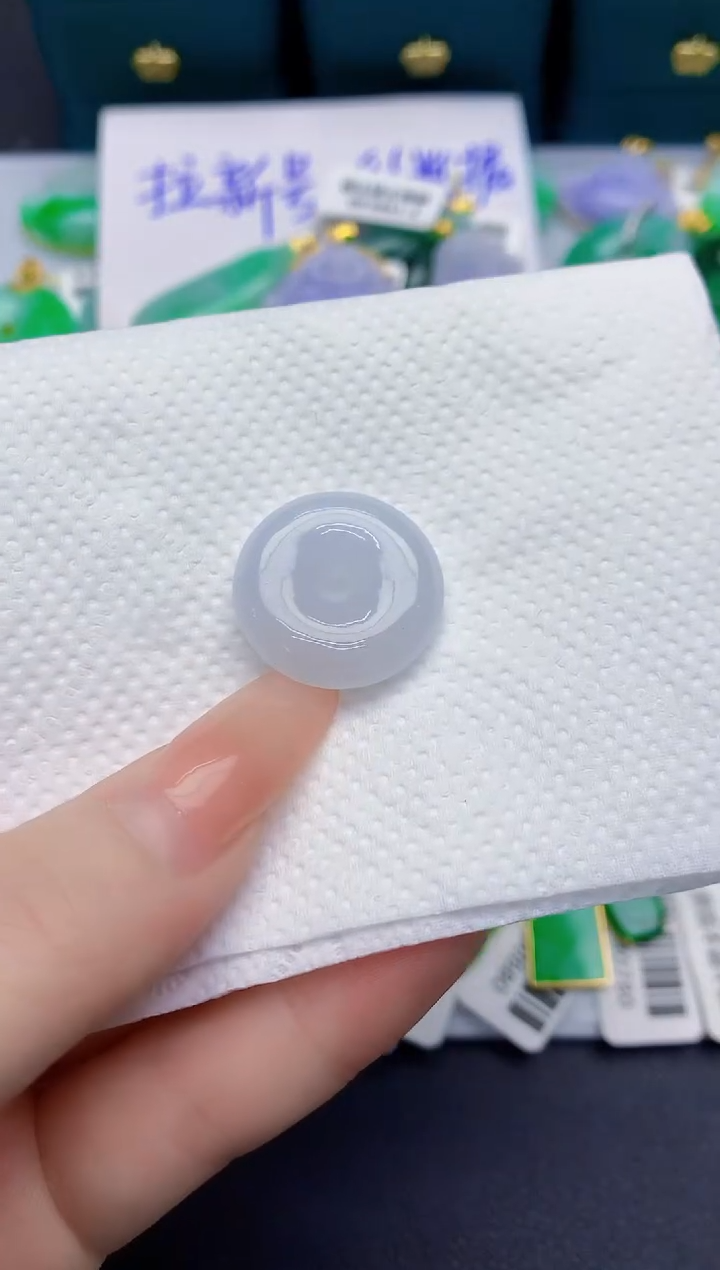 颈饰未镶嵌翡翠缅甸天然翡翠A货