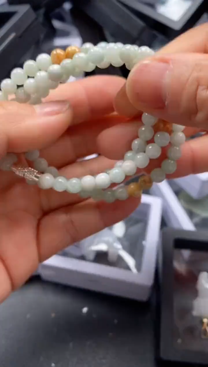 翡翠未镶嵌吊坠(不含链)1038