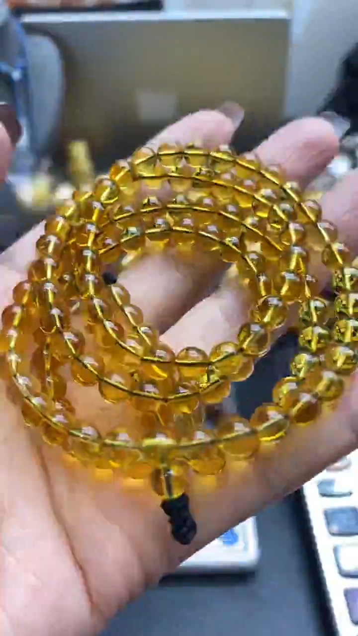 琥珀未镶嵌珠宝奇石672