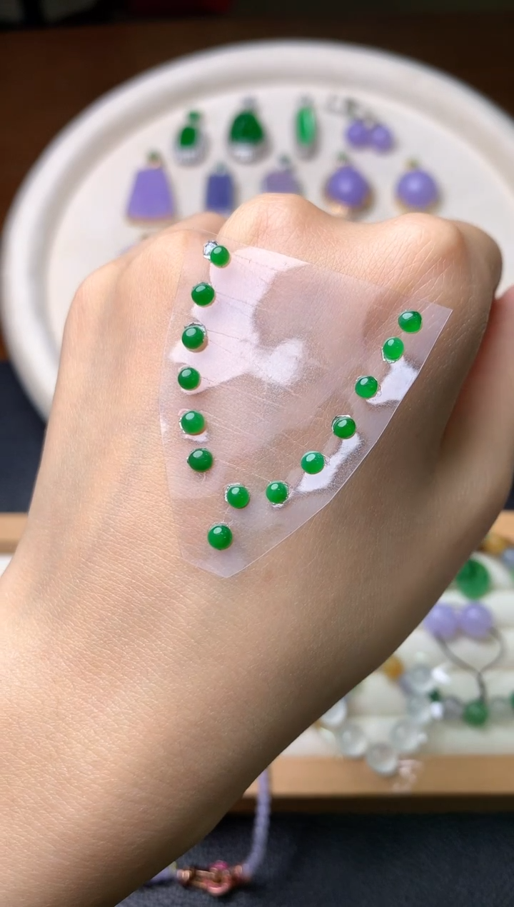 【闪购商品】定制翡翠未镶嵌裸石（镶嵌定制）