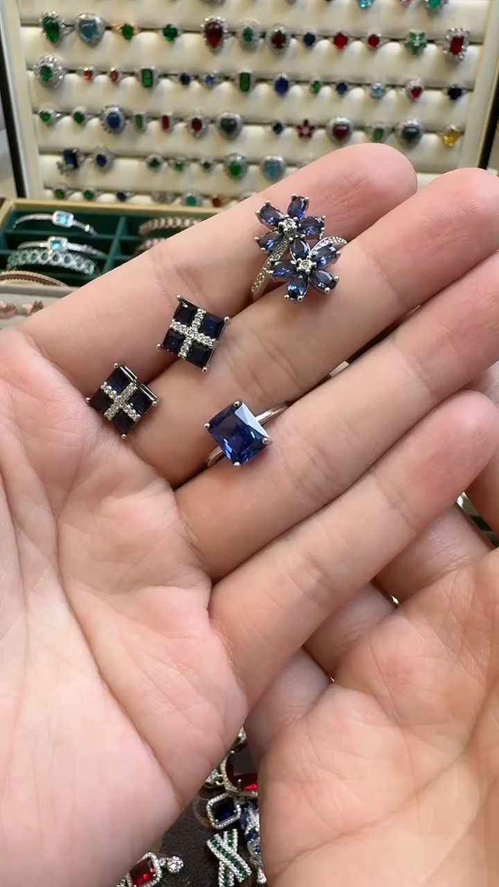 戒指蓝宝石未镶嵌红*蓝宝石套装