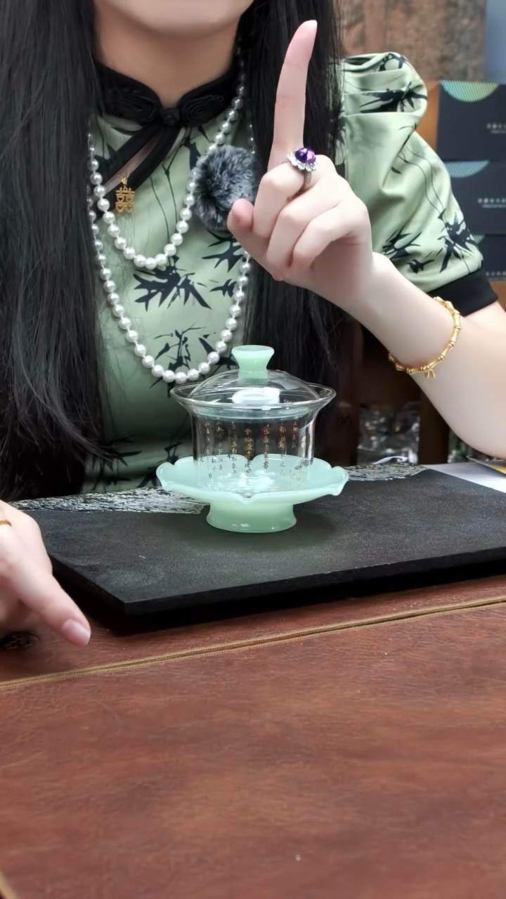 禾器 爱莲说禾荷盖碗浅玉