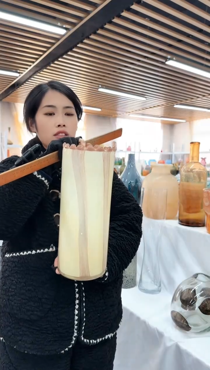 【闪购商品】花瓶15*35.........