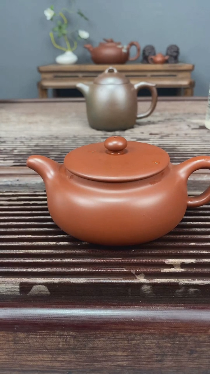 茶壶紫砂仰*红皮龙