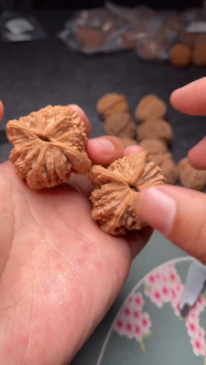 把件文玩核桃a22   麦虎   42尺