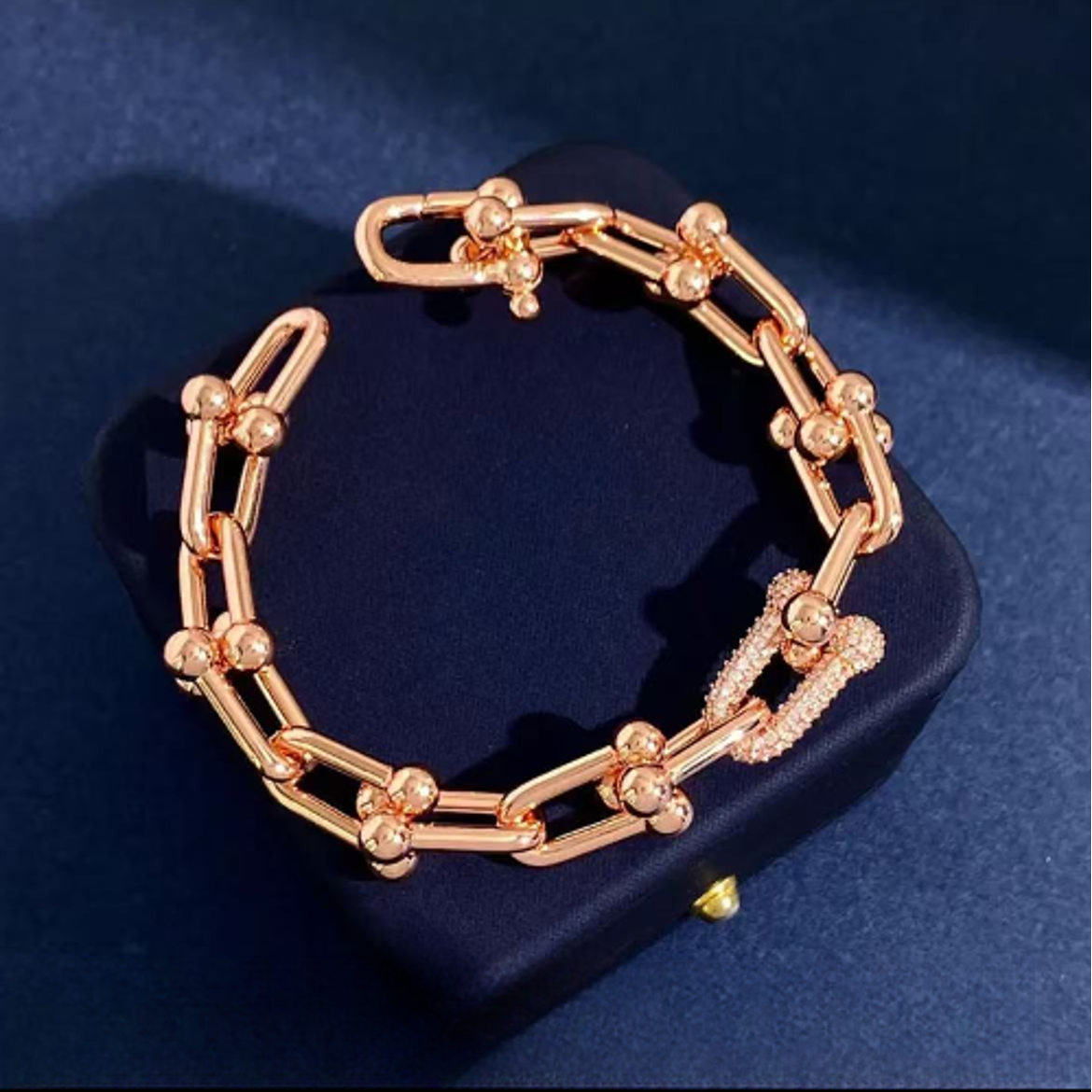 手#三#004 马蹄扣手链编织手链百搭简约轻奢款手链