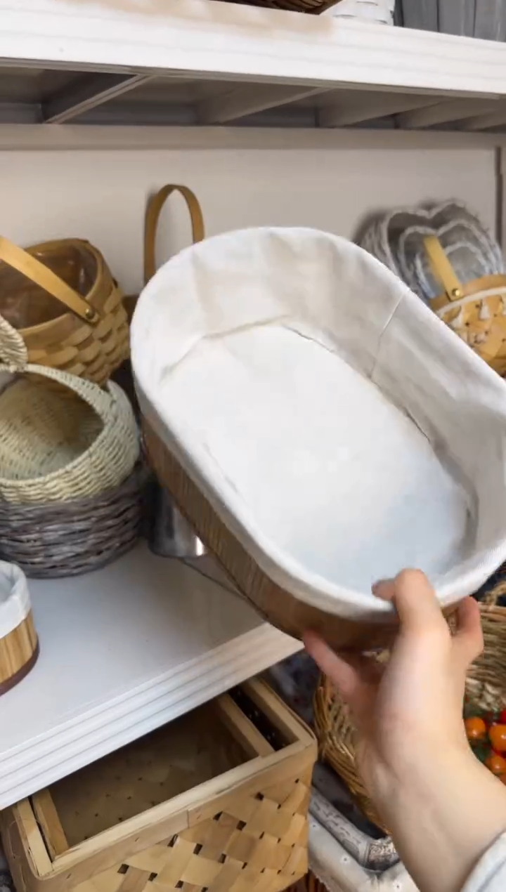 微瑕捡漏椭圆型原色竹编小筐