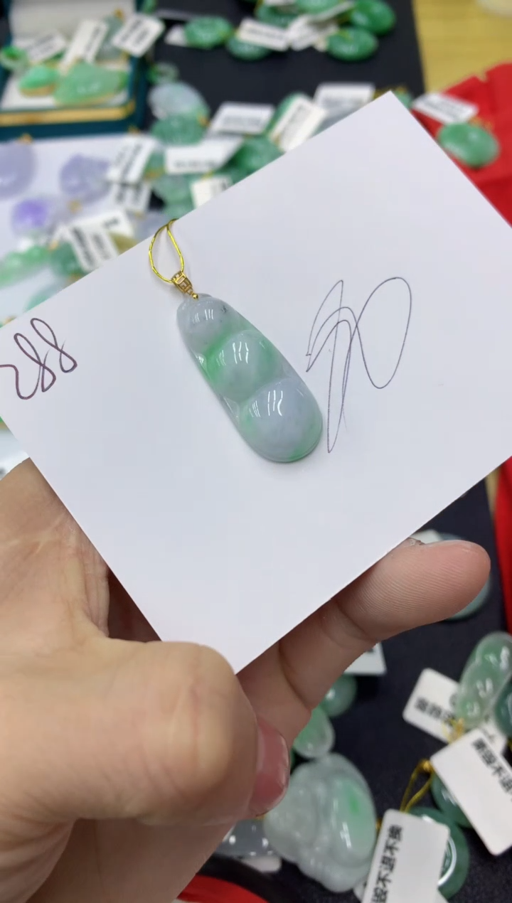 【闪购商品】翡翠颈饰18K金镶嵌11111111