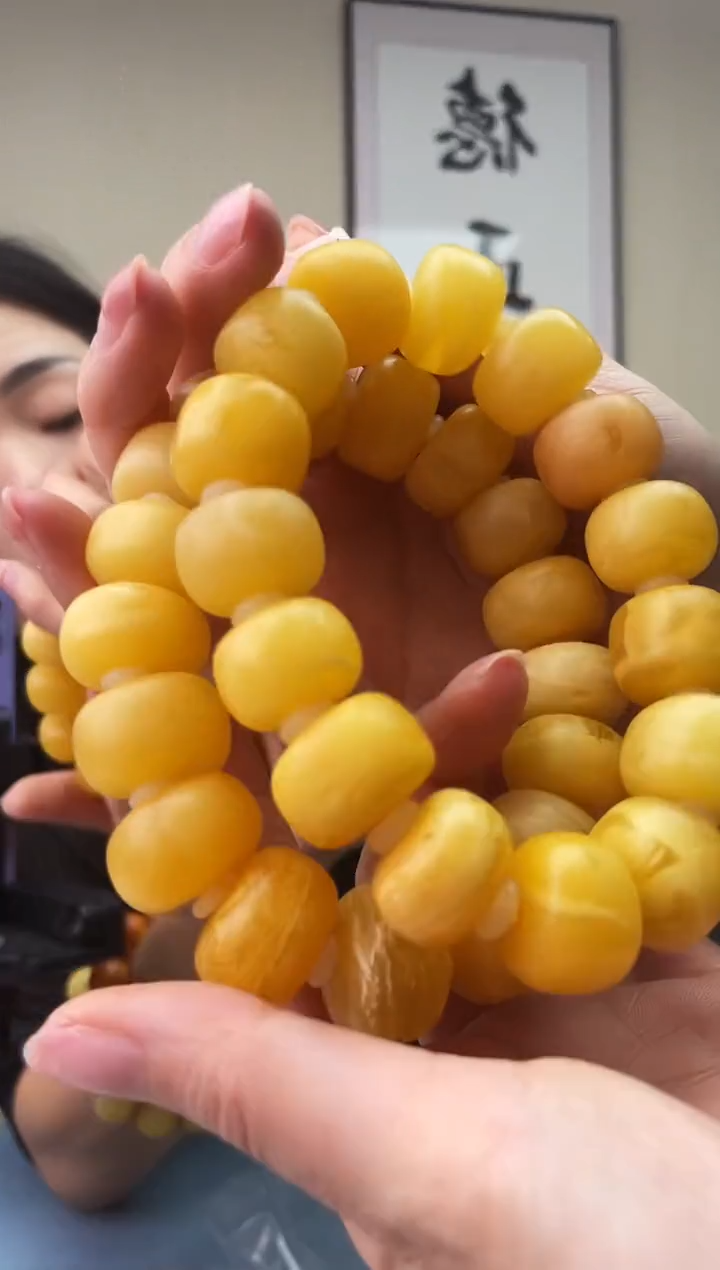 琥珀未镶嵌珠宝奇石T063 20假一罚十，多样性发一件