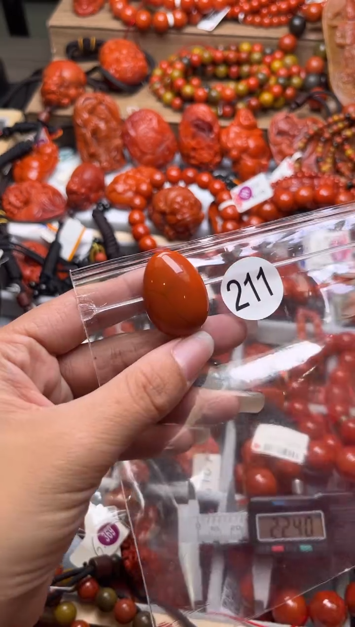 【闪购商品】南红玛瑙珠宝奇石未镶嵌211