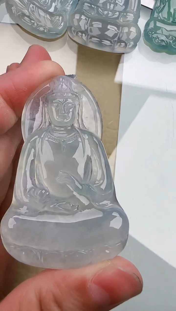 翡翠未镶嵌颈饰缅甸翡翠a货