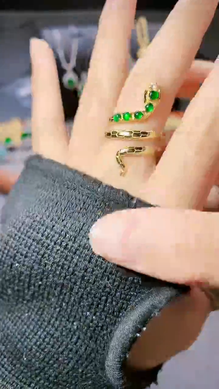 【闪购商品】翡翠戒指银S925镶嵌戒指