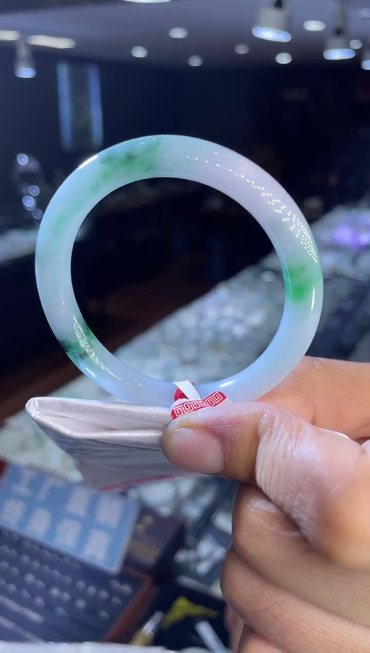 未镶嵌手镯翡翠圆条50-51