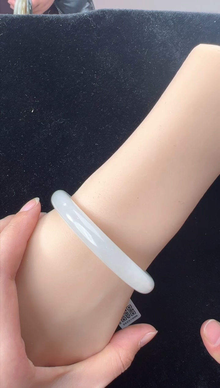 【闪购商品】和田玉手镯未镶嵌【大足石刻】天然和田玉玉镯