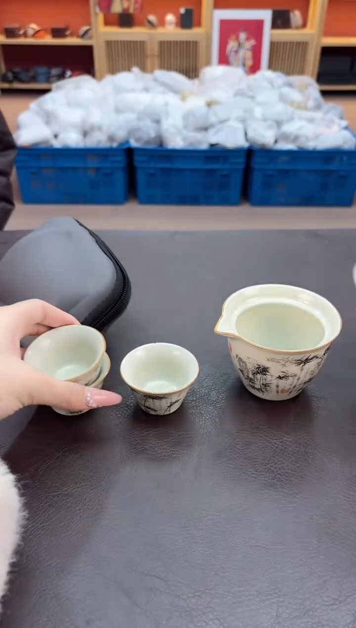 【闪购商品】摆件瓷SC1111111111