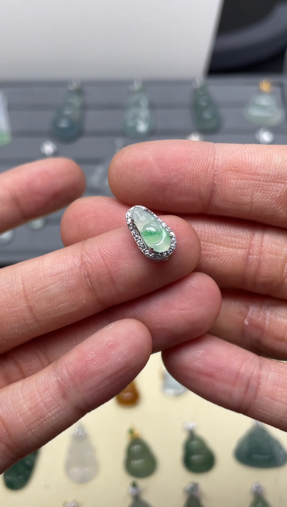 颈饰银S925镶嵌翡翠（21号链接）纯天然A货缅甸翡翠布袋佛潘拉拉