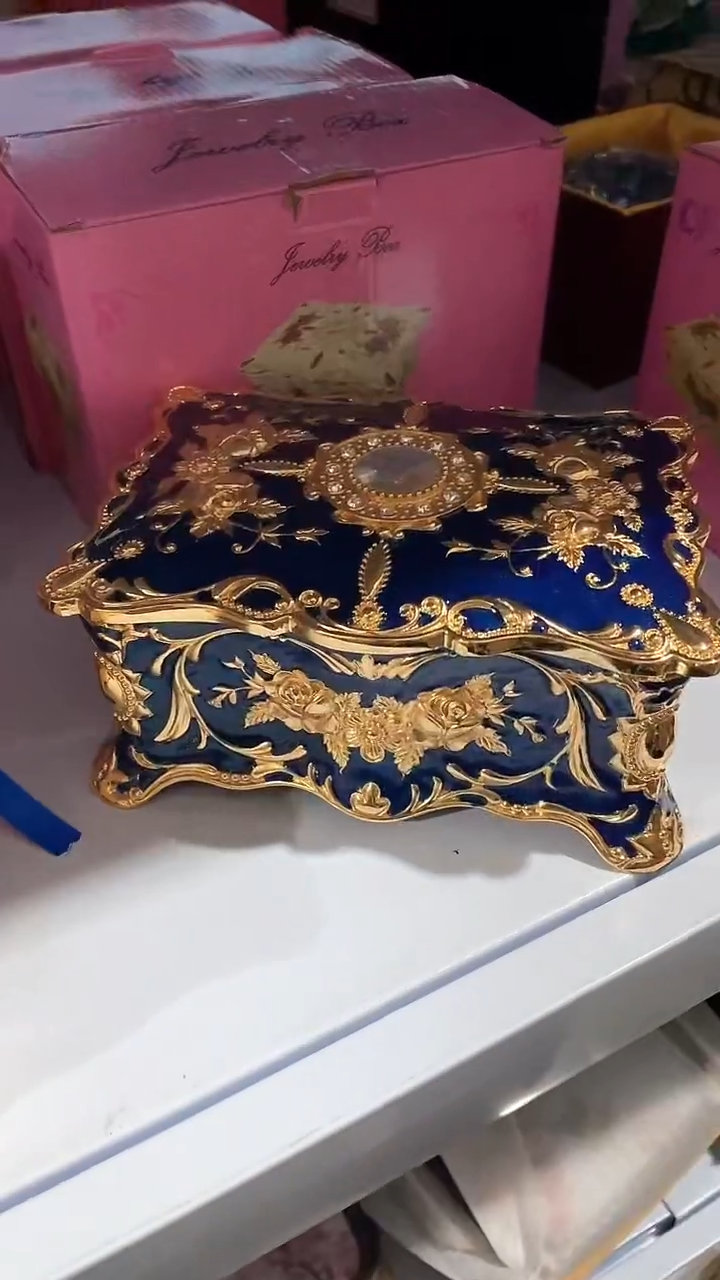 【闪购商品】瓷片豆包儿推荐饰品摆件