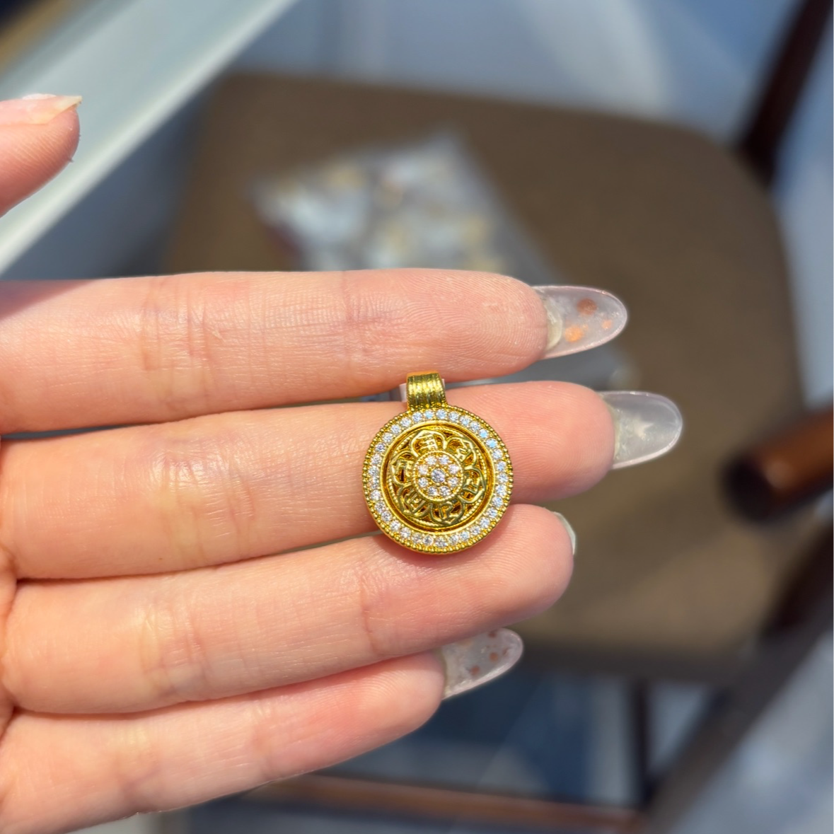 可转动六字箴言mini罗盘足金999吊坠
