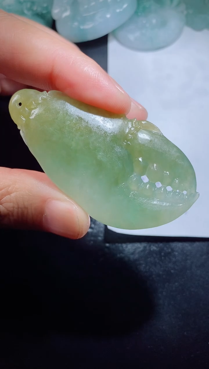 【闪购商品】定制翡翠未镶嵌毛货不支持退换付款后联系客服确认抛光