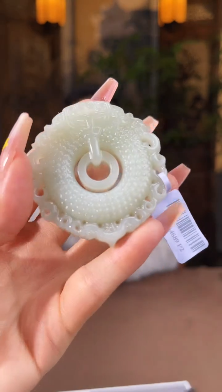 和田玉未镶嵌颈饰S085