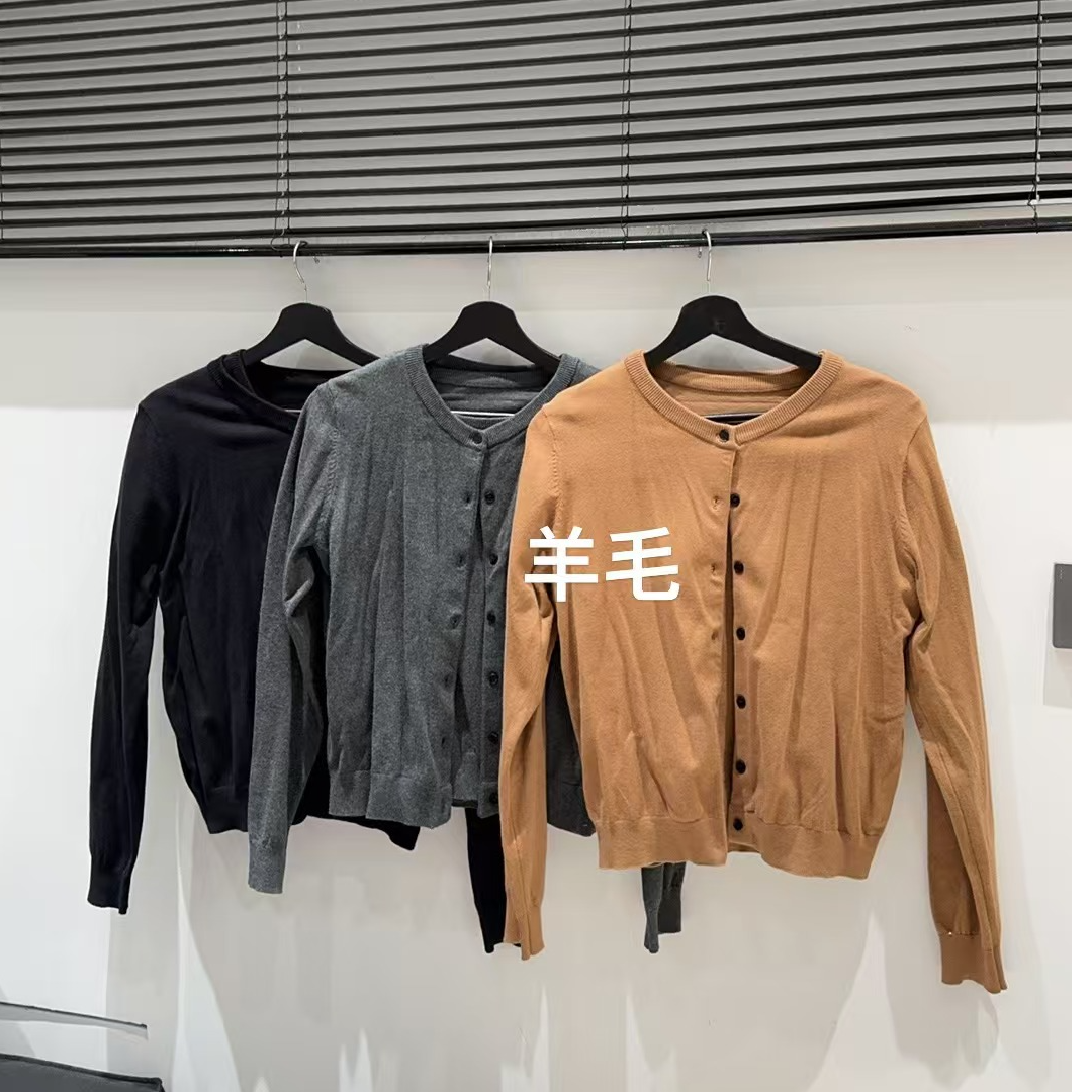 秋冬新款厂家样板清货毛衣 47