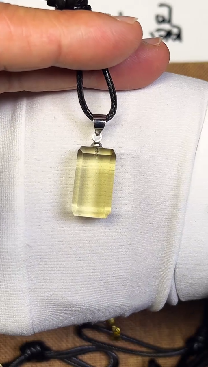 天然水晶一物一拍96