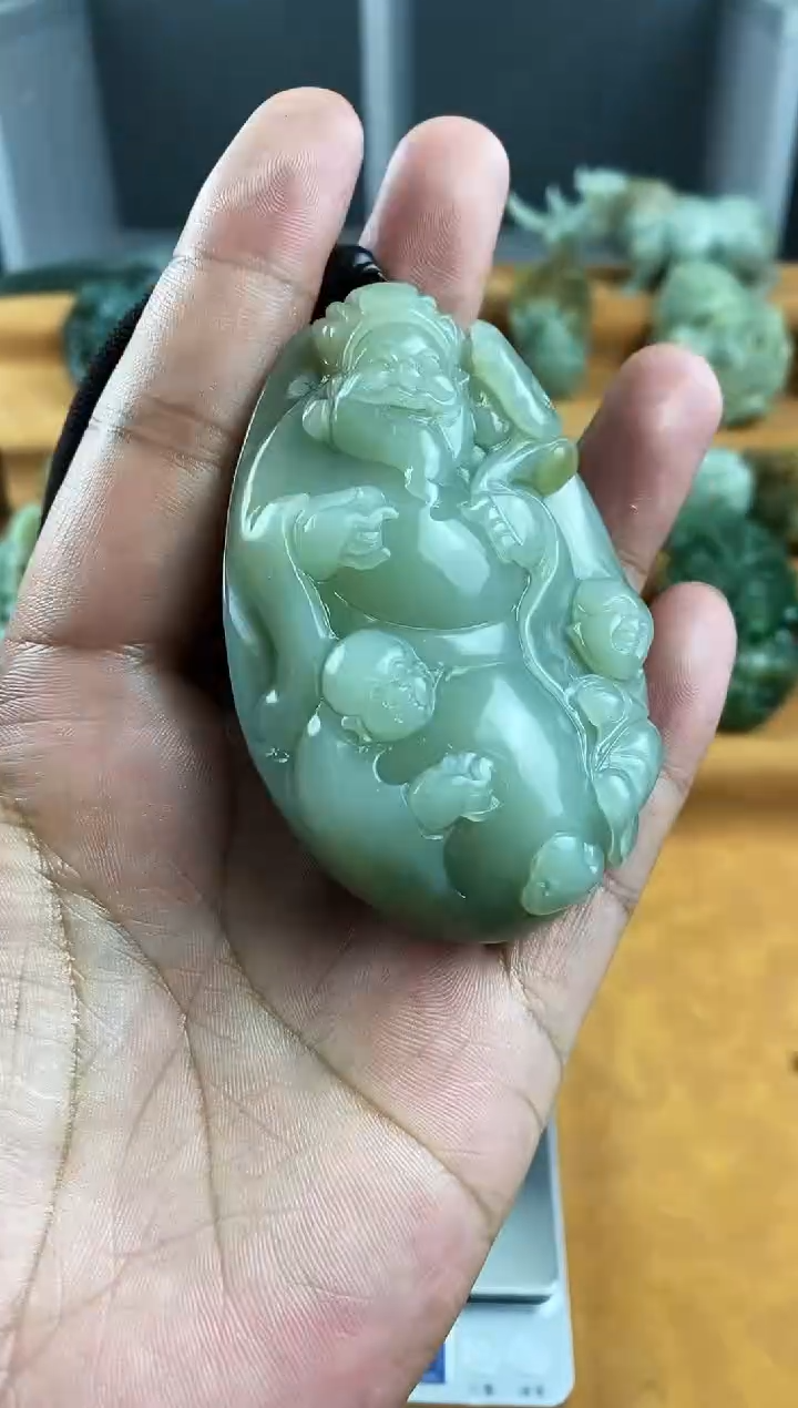 未镶嵌和田玉把件1