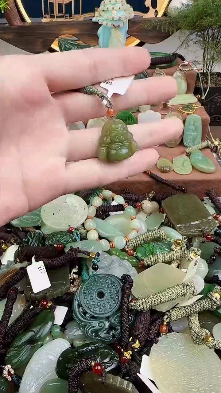 【闪购商品】和田玉颈饰未镶嵌1