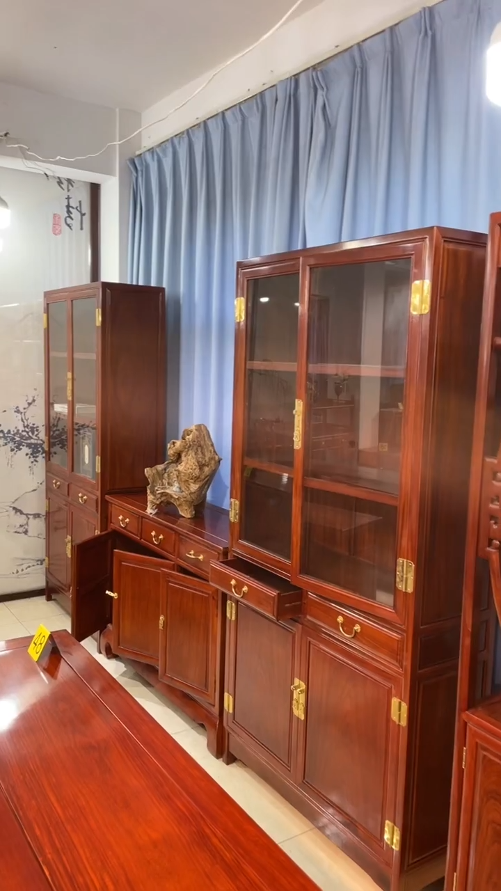 花梨木类柜类家具时**转刺猬紫檀书柜一对+158餐边柜高脚