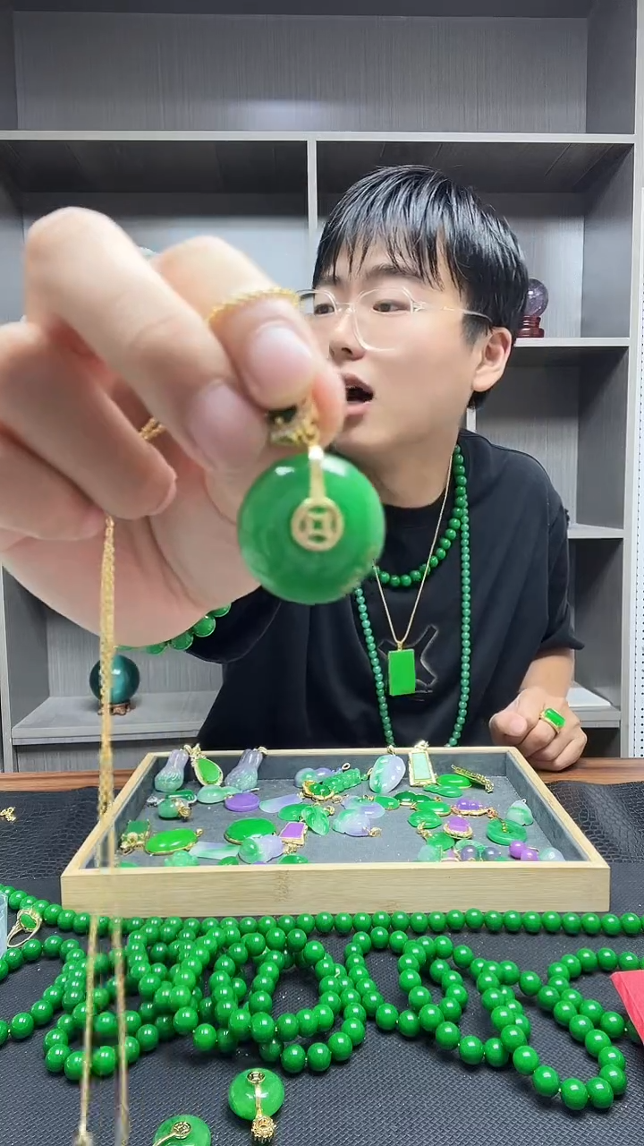 翡翠14K金镶嵌吊坠(赠链)吊坠