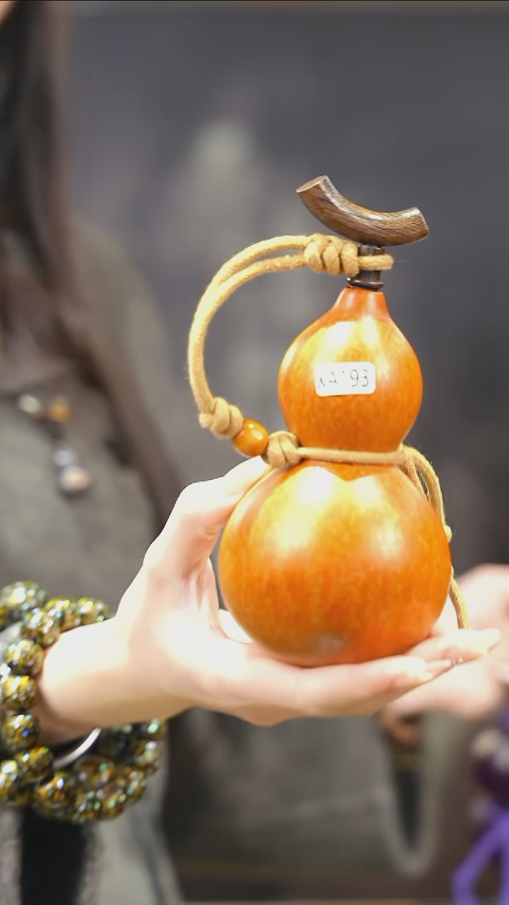 【闪购商品】XA193大漆酒葫芦不包手串及旋转底座