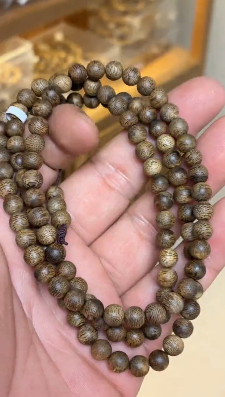 沉香手串 文莱圆珠长串0.7多样性发其一