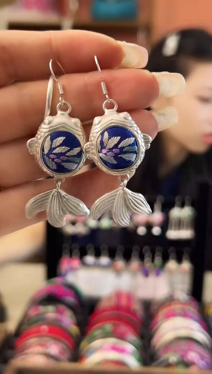 织绣艺枝独绣老绣饰品132