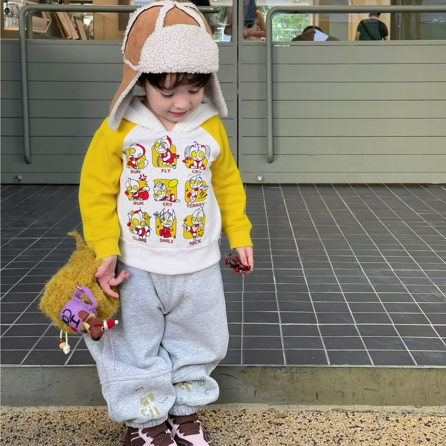 秋冬季新款休闲风儿童卡通印花套头卫衣长袖加绒加厚连帽款上衣